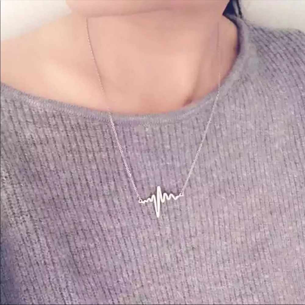 New stainless steel heart beat pendant necklace - Picture 4 of 7
